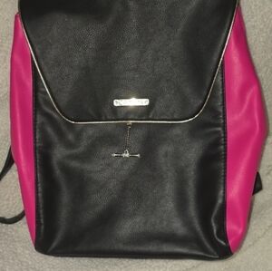 Juicy Couture Black Backpack with Sleek Design